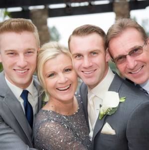 Meet your Posher, Deedee